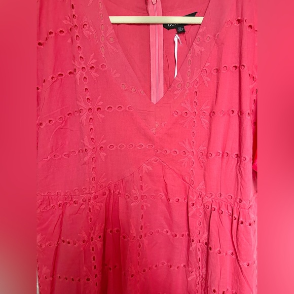 💖Davi & Dani Bright Pink Eyelet Babydoll Style Dress, Fully Lined- size 2XL - Picture 3 of 11